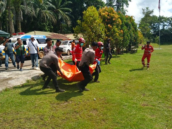 Nahas helikopter di Kalimantan Barat, seorang warga Malaysia antara mangsa